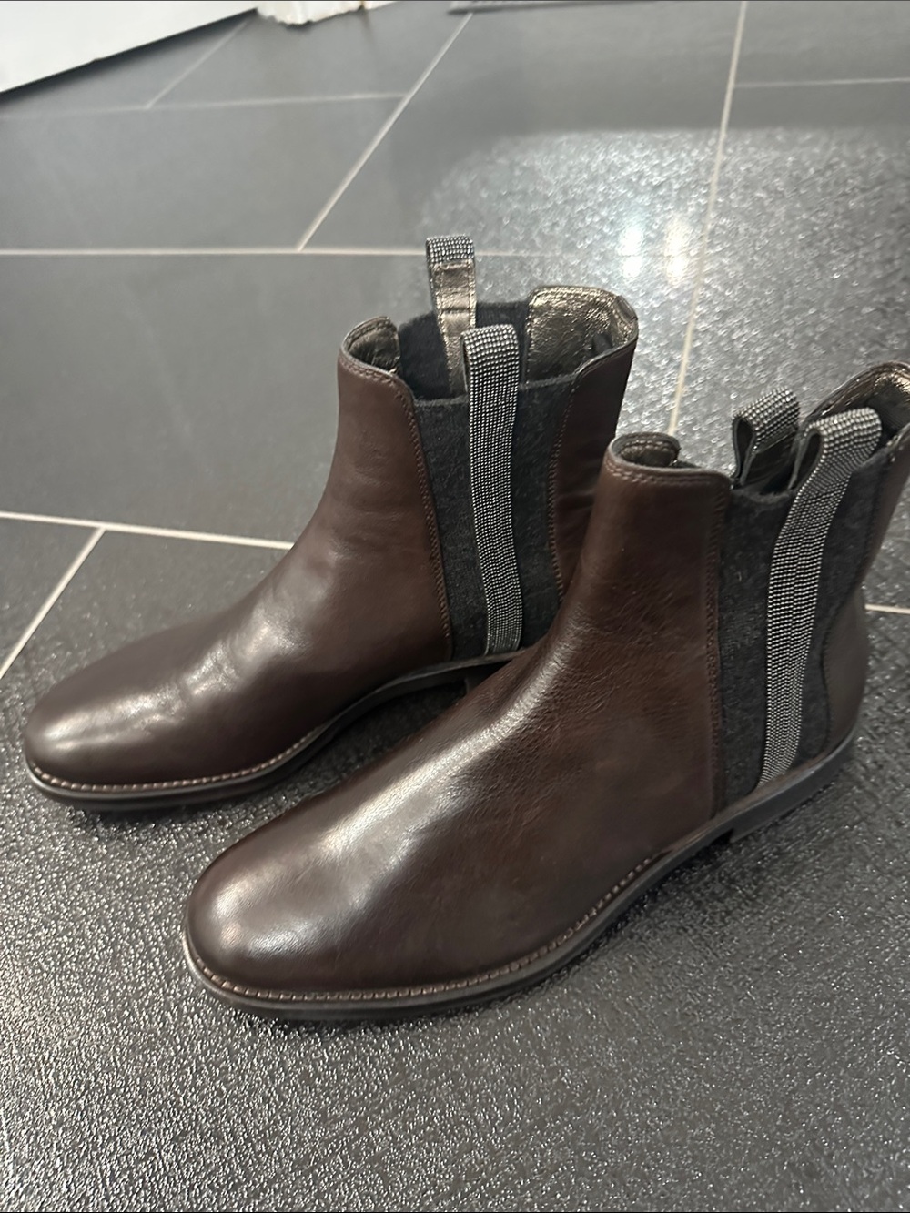 Brunello Cucinelli Monili-Trim Leather Chelsea Ankle Boots